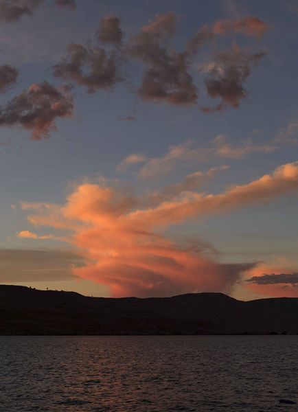 Collapsing Thunderhead. Photo by Dave Bell.