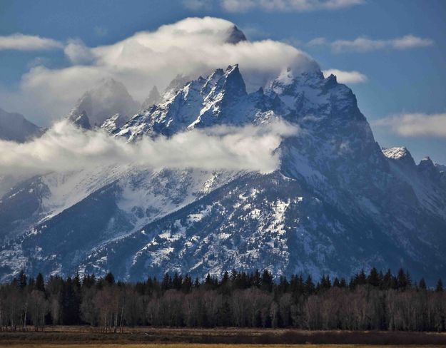 Flagged Peaks. Photo by Dave Bell.