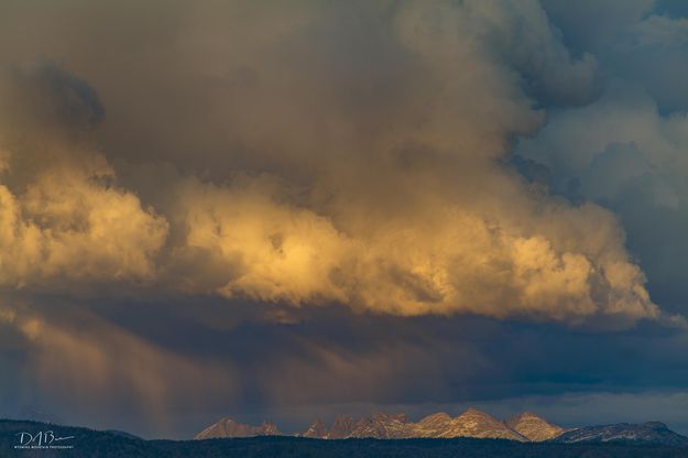 Cirque Showers. Photo by Dave Bell.