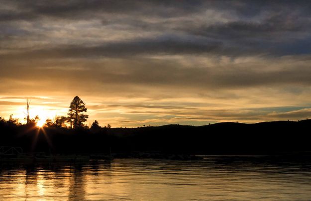 Sunday Evening Sundown. Photo by Dave Bell.