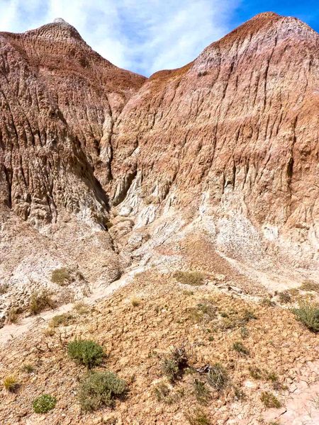 Badland Buttes. Photo by Dave Bell.