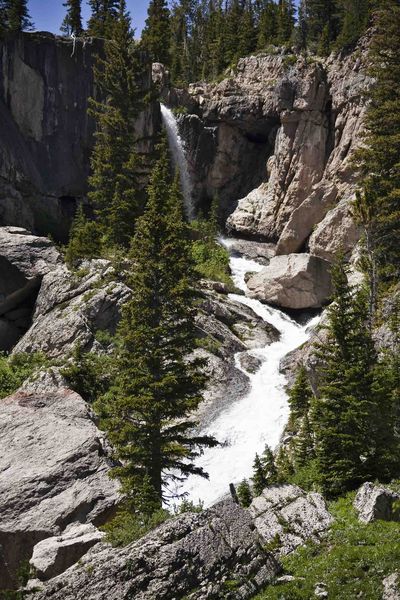 Waterfall. Photo by Dave Bell.