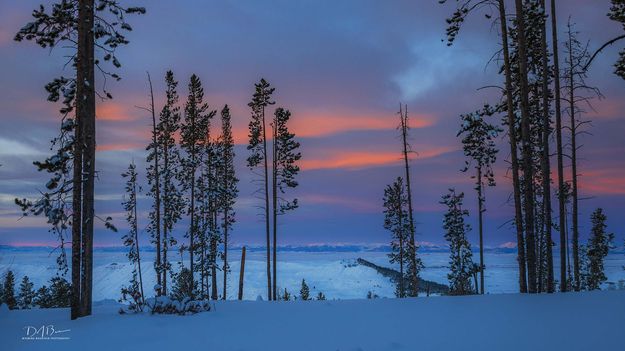 Good Morning Across the Valley. Photo by Dave Bell.