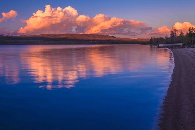 Tranquil Sunset Water. Photo by Dave Bell.