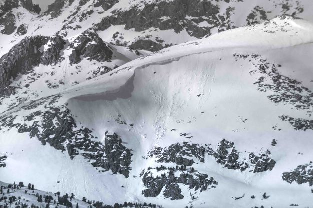 Big Ole Spring Cornices. Photo by Dave Bell.