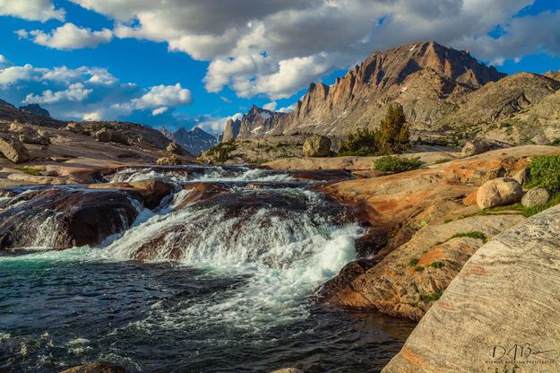 Fremont And The Falls. Photo by Dave Bell.