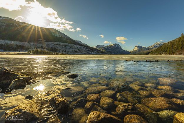 See Through Ice. Photo by Dave Bell.