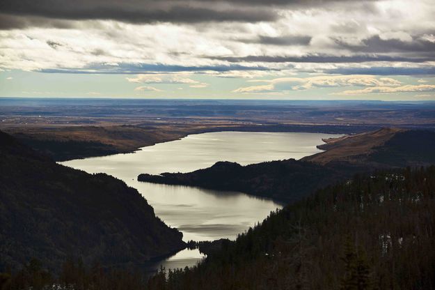 Fremont Lake Zoomed From Crows Nest. Photo by Dave Bell.