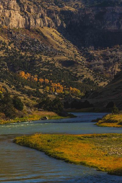 Beautiful Wind River Canyon. Photo by Dave Bell.