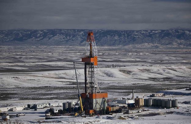 Patterson Rig #191--Drilling The Deep Hole, S. End Mesa. Photo by Dave Bell.