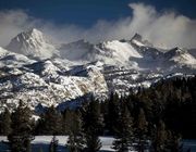 Wintery Peaks On The Divide. Photo by Dave Bell.