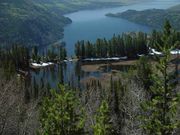 Spring Hike Up Glimpse Lake Trail