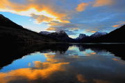 Green River Lks. Sunrise. Photo by Fred Pflughoft.