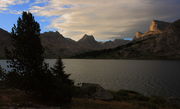 Middle Fork Lake sunrise. Photo by Fred Pflughoft.