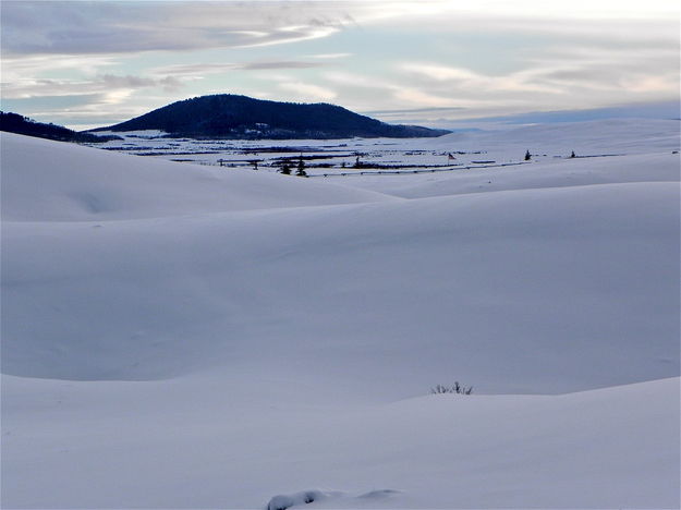 Unblemished snow dunes in Kendall Valley. Photo by Scott Almdale.