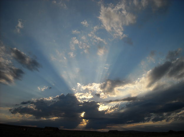 Sunset rays. Photo by Scott Almdale.