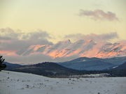 Sawtooths in alpenglow. Photo by Scott Almdale.