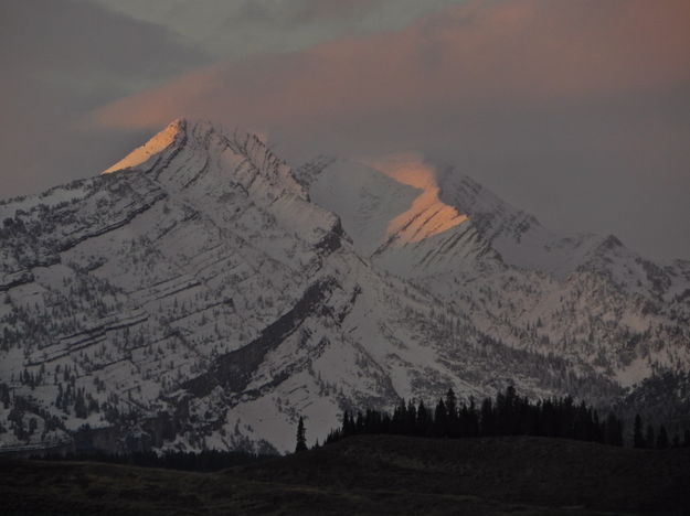 Dying Sunlight. Photo by Scott Almdale.