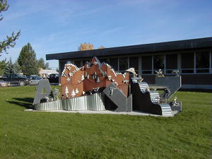 Sculpture in front of the Pinedale High School