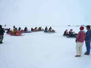 Who will go 100 laps?.
