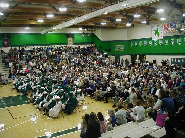 Graduation Crowd. Photo by Pinedale Online.
