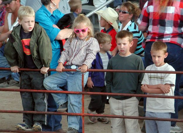 Spectators. Photo by Pinedale Online.