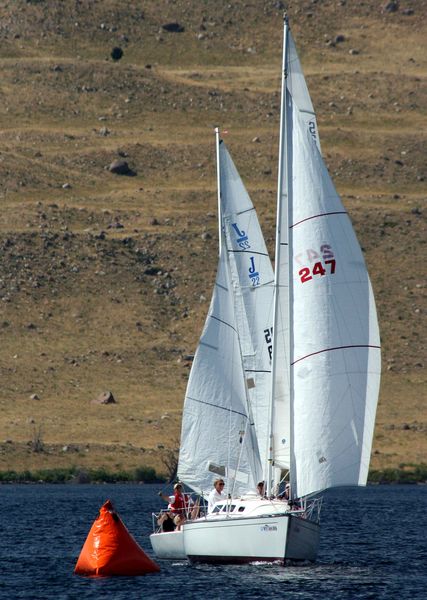 Rounding Bouy 2. Photo by Pinedale Online.