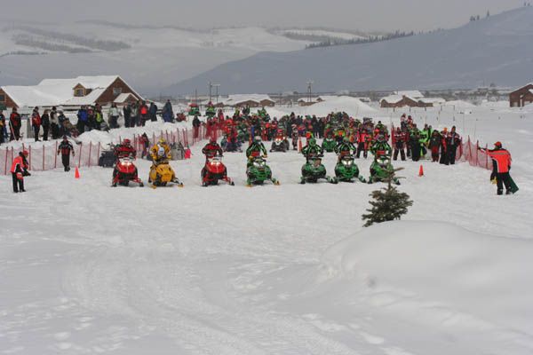 SnoCross race line up. Photo by Clint Gilchrist, Pinedale Online.