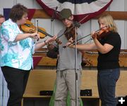 Fiddler's Jamboree. Photo by Dawn Ballou, Pinedale Online.