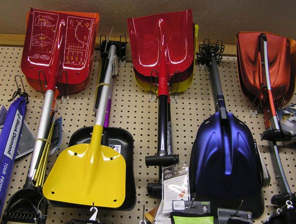 Sport Shovels. Photo by Dawn Ballou, Pinedale Online!.
