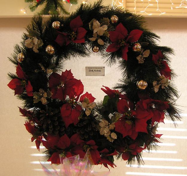 Betty Kerback Wreath. Photo by Dawn Ballou, Pinedale Online.