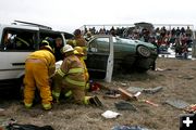 Mock Car Crash. Photo by Pam McCulloch, Pinedale Online.