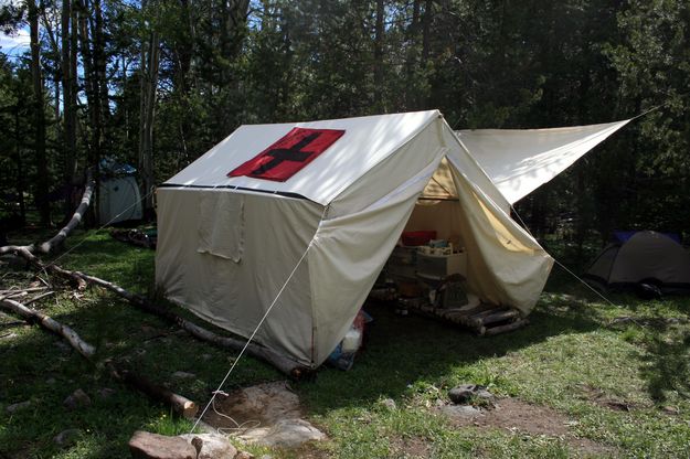 Medical Tent. Photo by Dawn Ballou, Pinedale Online.