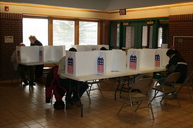 Voting in Pinedale. Photo by Dawn Ballou, Pinedale Online.