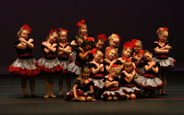 5-7 Year Old Ballet Group. Photo by Pam McCulloch, Pinedale Online.