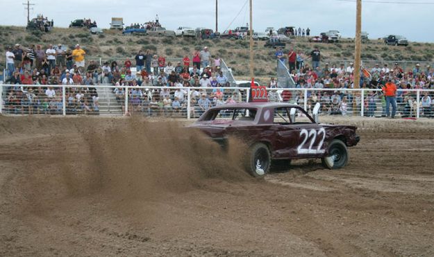Flying Dirt. Photo by Dawn Ballou, Pinedale Online.