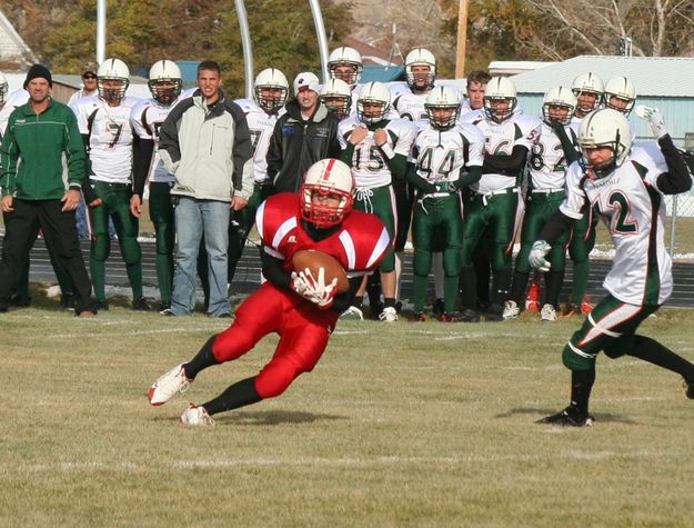 Big Piney 12 - Pinedale 7. Photo by Clint Gilchrist, Pinedale Online.