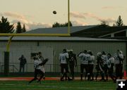 Two point conversion. Photo by Dawn Ballou, Pinedale Online.