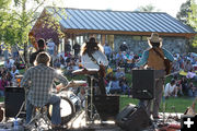 Big Crowd. Photo by Tim Ruland, Pinedale Fine Arts Council..
