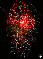 Fireworks Color. Photo by Dawn Ballou, Pinedale Online.