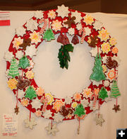 Nikki and Jeff's wreath. Photo by Dawn Ballou, Pinedale Online.