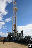 Drill rig. Photo by Dawn Ballou, Pinedale Online.