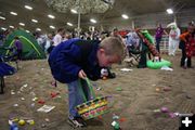Cleanup in the egg isle. Photo by Travis Pearson, Pinedale Roundup.