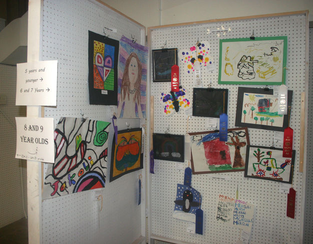 Youth art. Photo by Dawn Ballou, Pinedale Online.