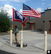Courtney Skinner flag man. Photo by Dawn Ballou, Pinedale Online.
