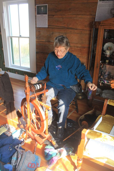Spinning. Photo by Dawn Ballou, Pinedale Online.