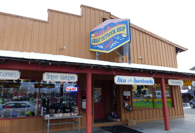 Great Outdoor Shop. Photo by Dawn Ballou, Pinedale Online.