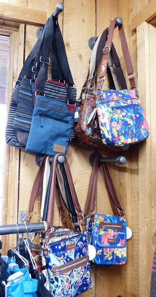 Hand bags. Photo by Dawn Ballou, Pinedale Online.