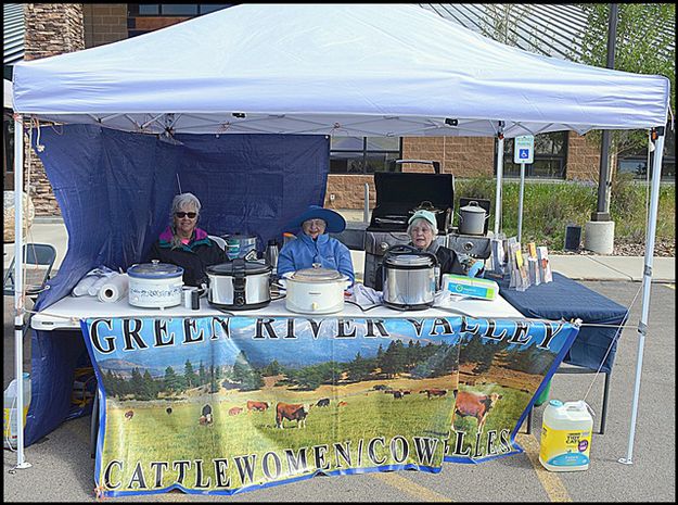 The Green River Cattle Woman's Association. Photo by Terry Allen.