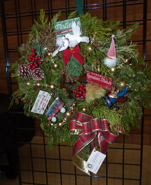 Ridley's Wreath. Photo by Dawn Ballou, Pinedale Online.